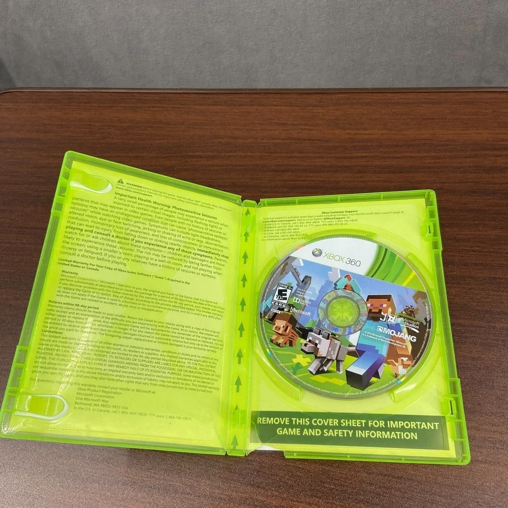 Minecraft Xbox 360 Edition Game NTSC Microsoft Mojang 4J Studios - CIB
